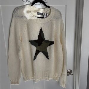 Wooden Ships Cream Sweater with Camouflage Star XL NWT